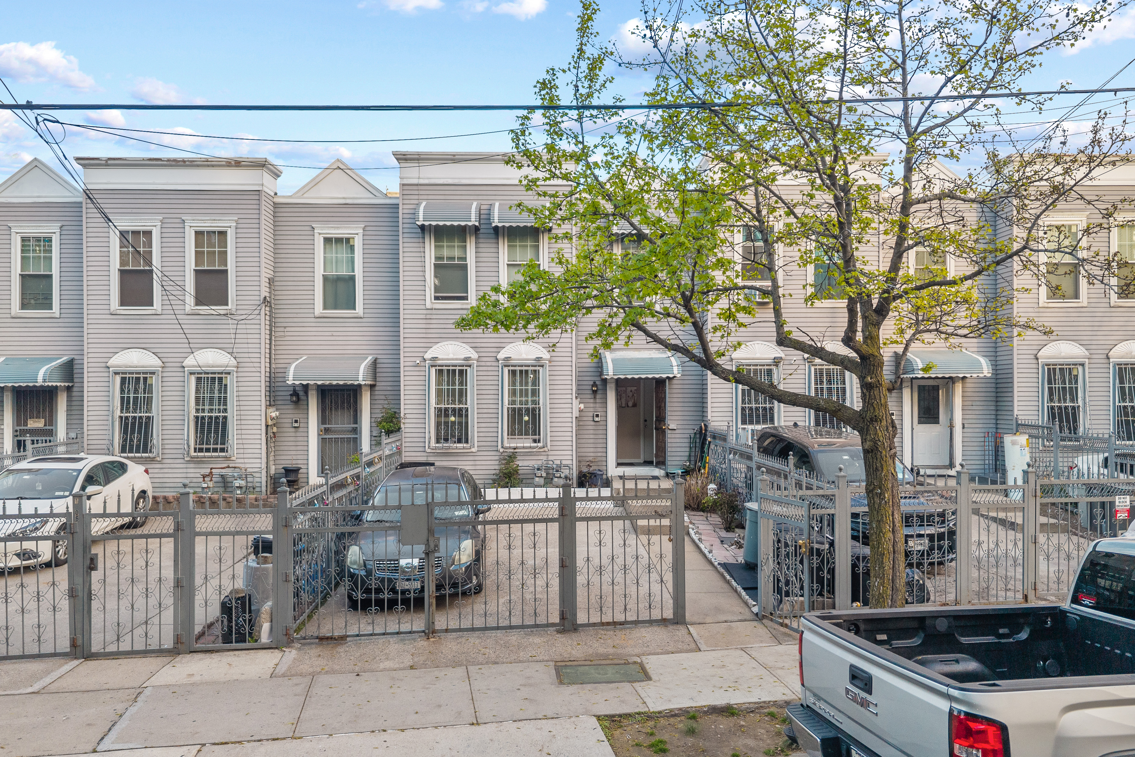 Video tour still — 1904 Daly Ave # A, Bronx, NY, 10460