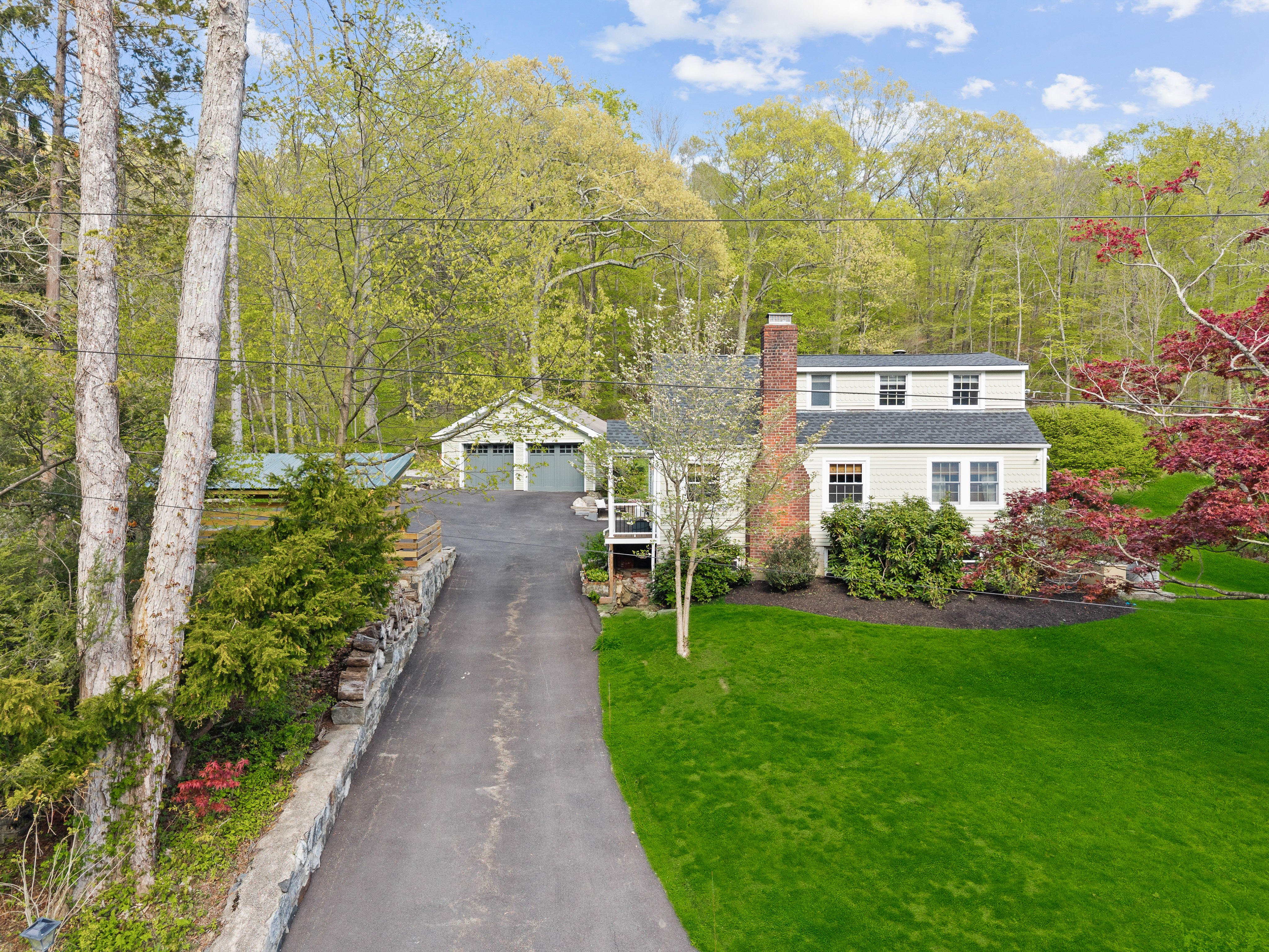 Video tour still — 30 Smokey Hollow Ct, Carmel, NY, 10512
