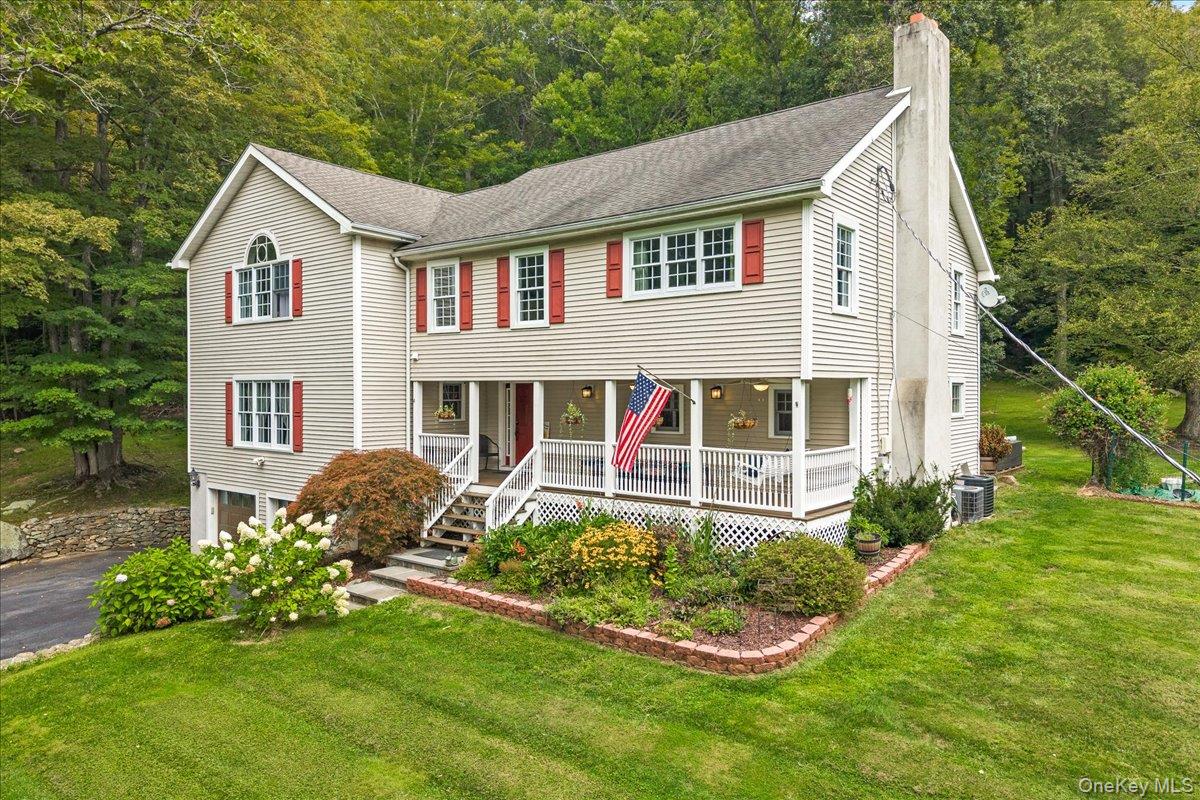 Video tour still — 40 Smokey Hollow Court, Carmel, NY, 10512