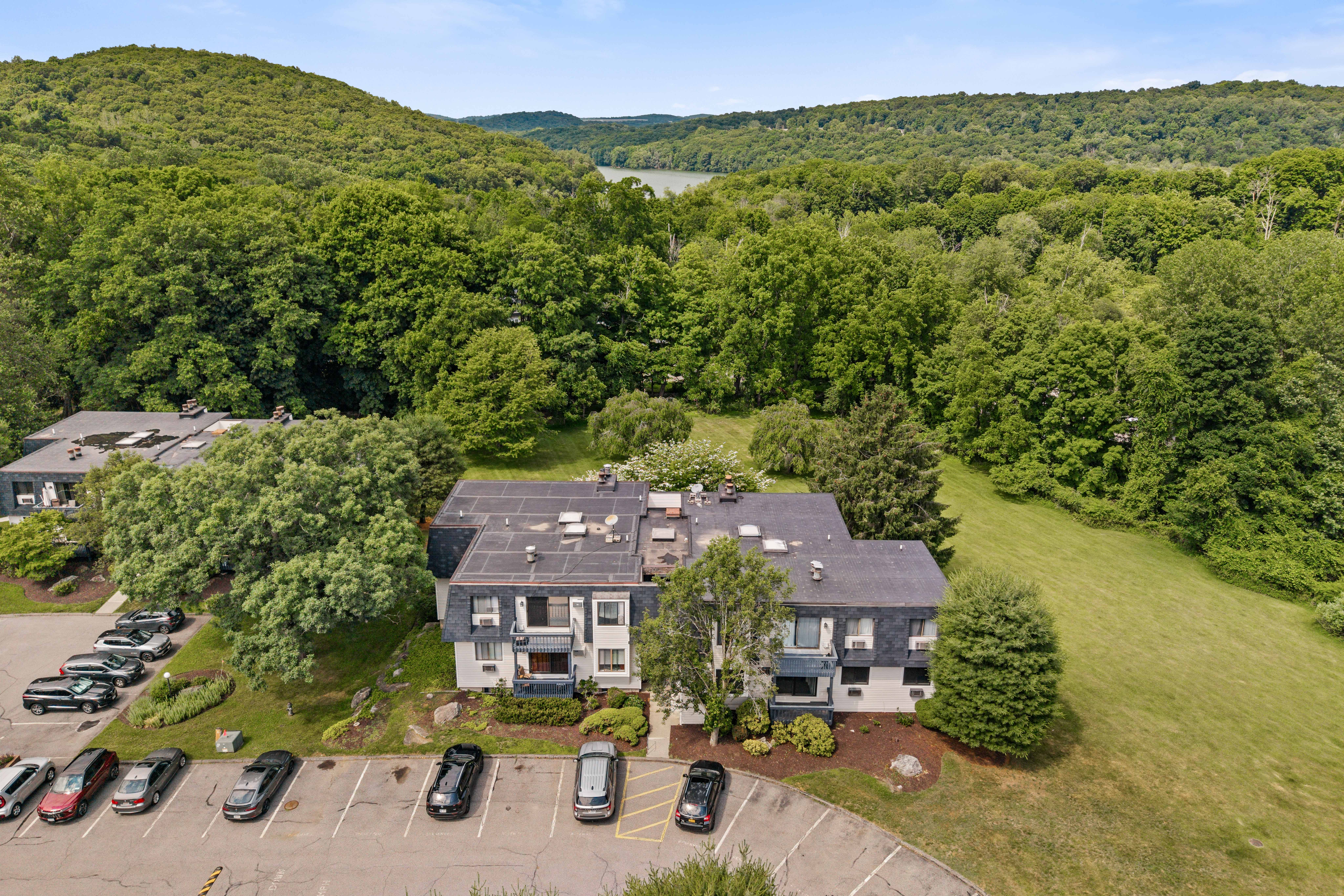 Video tour still — 104 Drew Ln, Carmel, NY, 10512